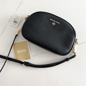 Gorgeous pebbled leather charm camera crossbody bag - BRAND NEW WITH TAGS